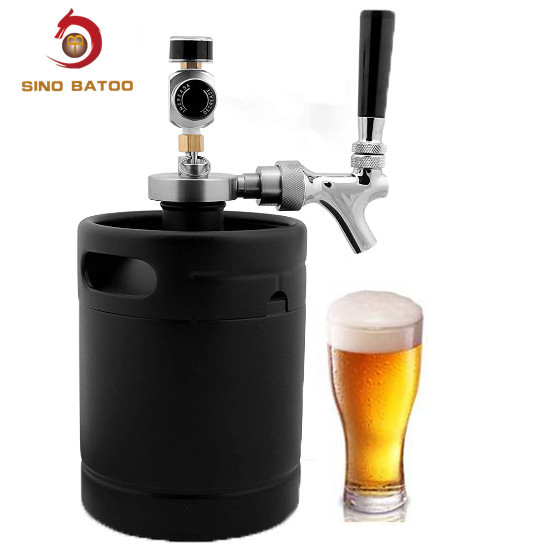 Homebrew 64oz CO2 Mini Keg Dispenser , Matte Black Coated Mini Keg Growler Dispenser