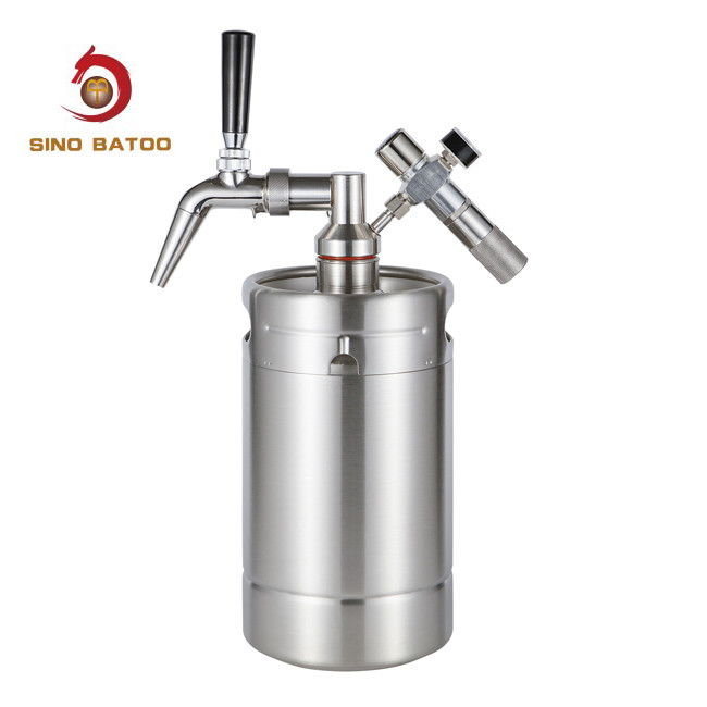 Pressureized Nitro Cold Brew Coffee Maker , 64oz Nitro Cold Brew Dispenser